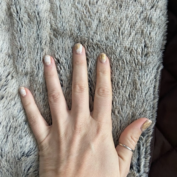 Women’s convertible faux fur vest - Large - Picture 4 of 5